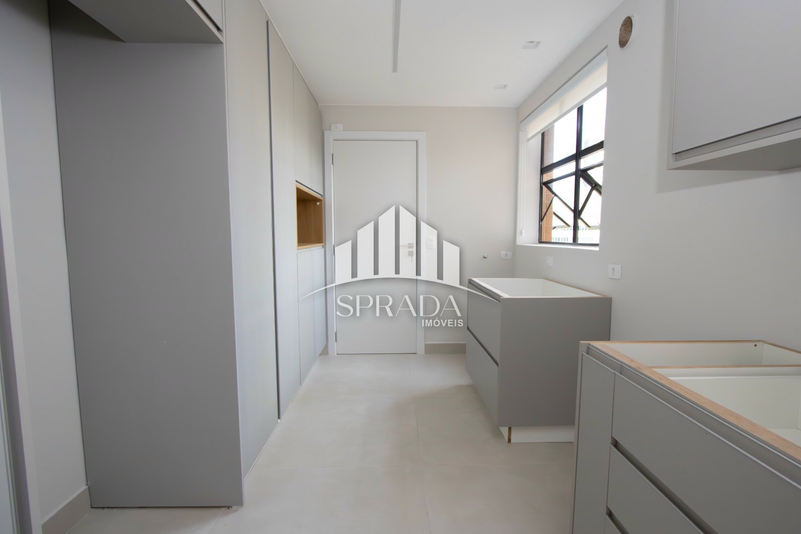 Apartamento, 3 quartos, 236 m² - Foto 2