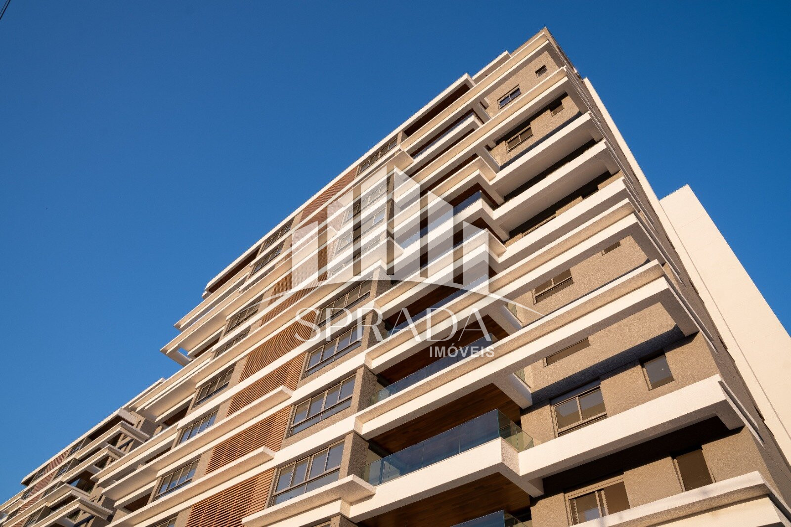 Apartamento, 3 quartos, 193 m² - Foto 2