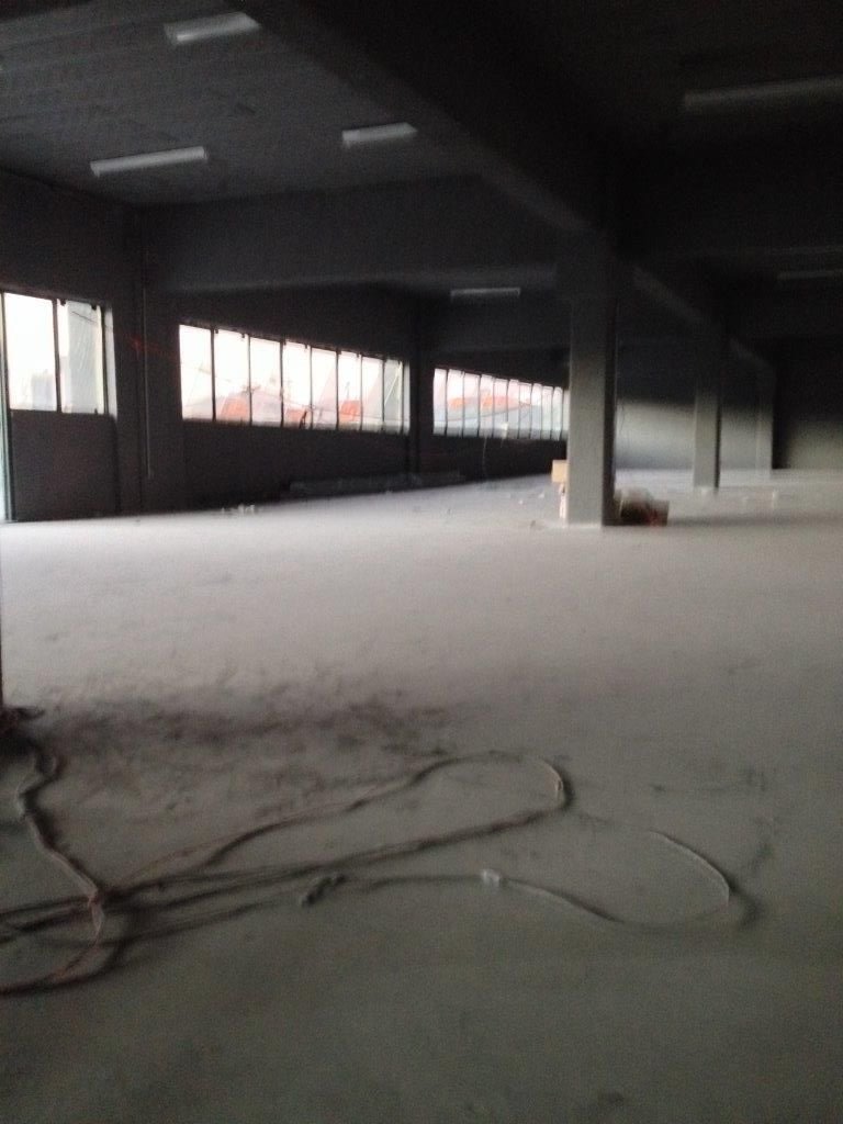 Foto 9 - LOJA em CURITIBA - PR, no bairro Rebouças - Referência VI-LAJECOM