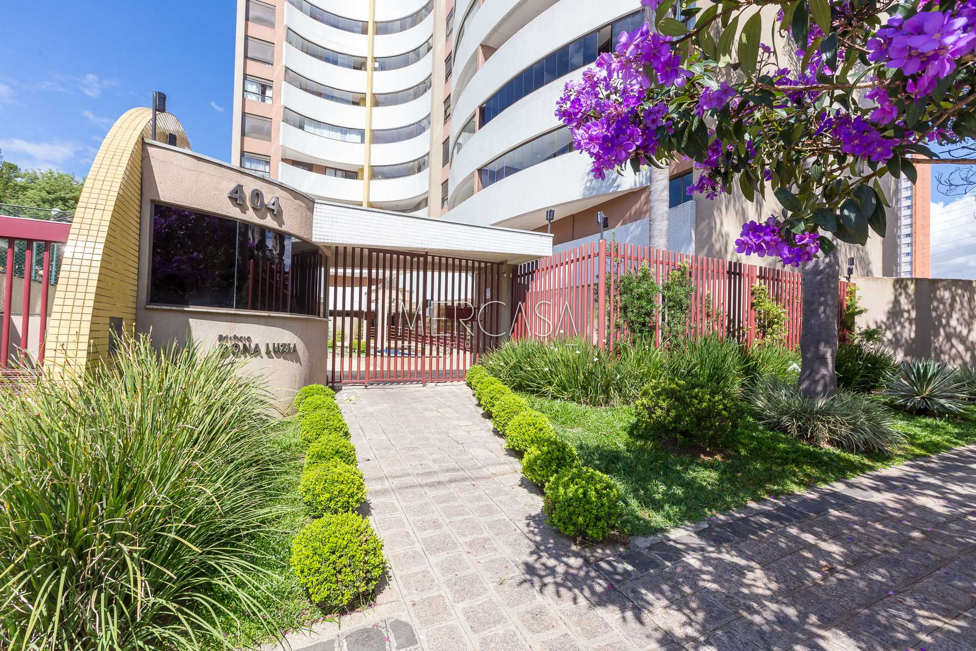 Apartamento para alugar em Água Verde, Curitiba — Portal Chave Fácil