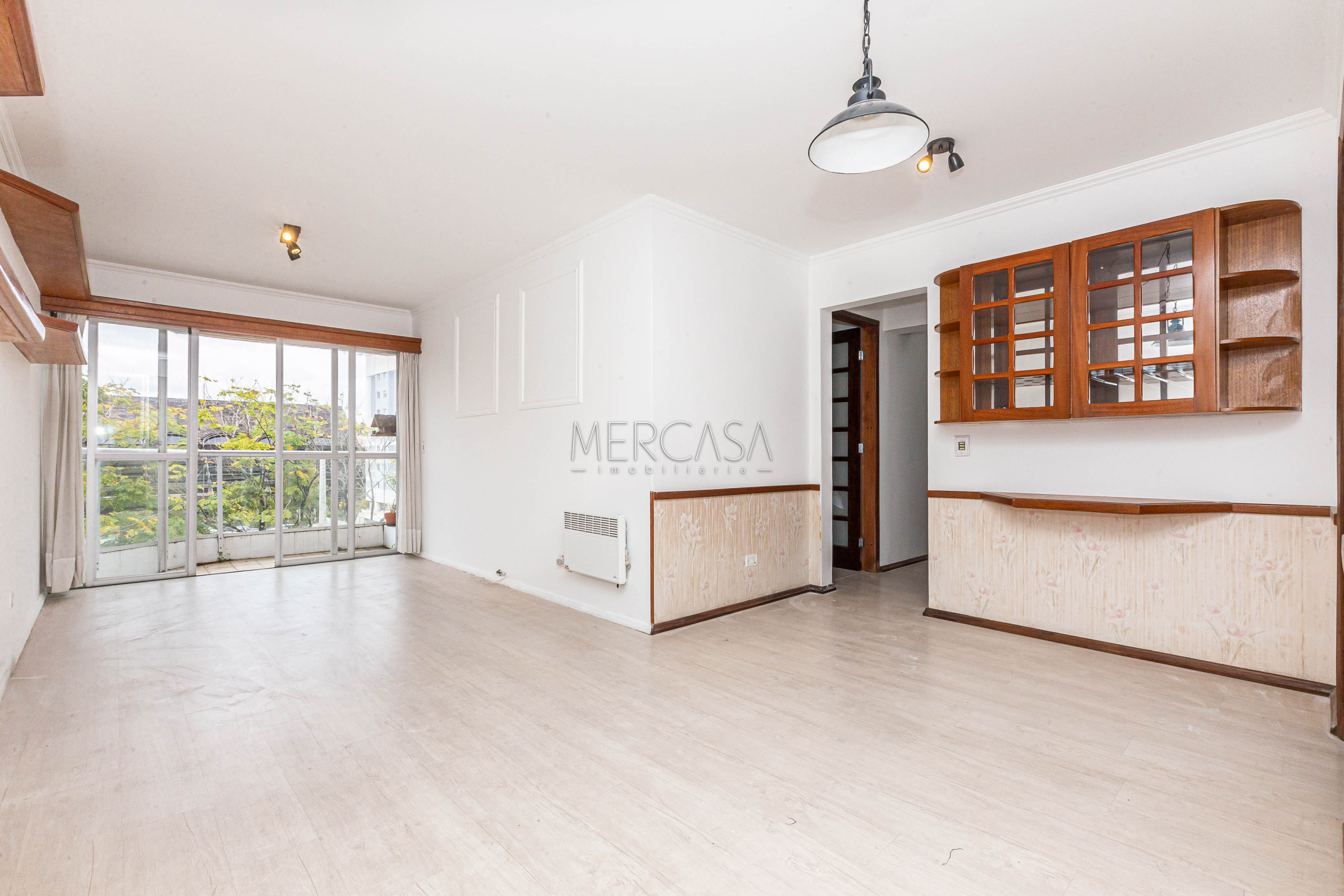 Apartamento para alugar em Cabral, Curitiba — Portal Chave Fácil