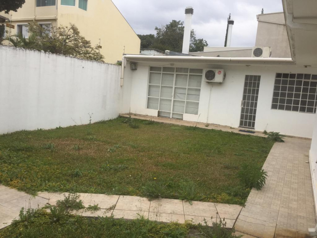 Foto 6 - CASA em CURITIBA - PR, no bairro Alto da XV - Referência 0227
