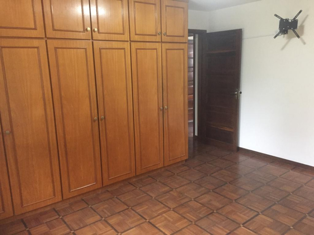 Foto 10 - CASA em CURITIBA - PR, no bairro Alto da XV - Referência 0227