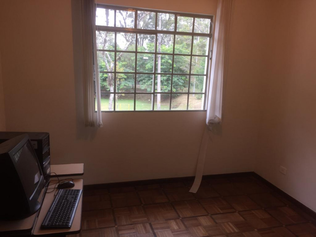 Foto 13 - CASA em CURITIBA - PR, no bairro Alto da XV - Referência 0227