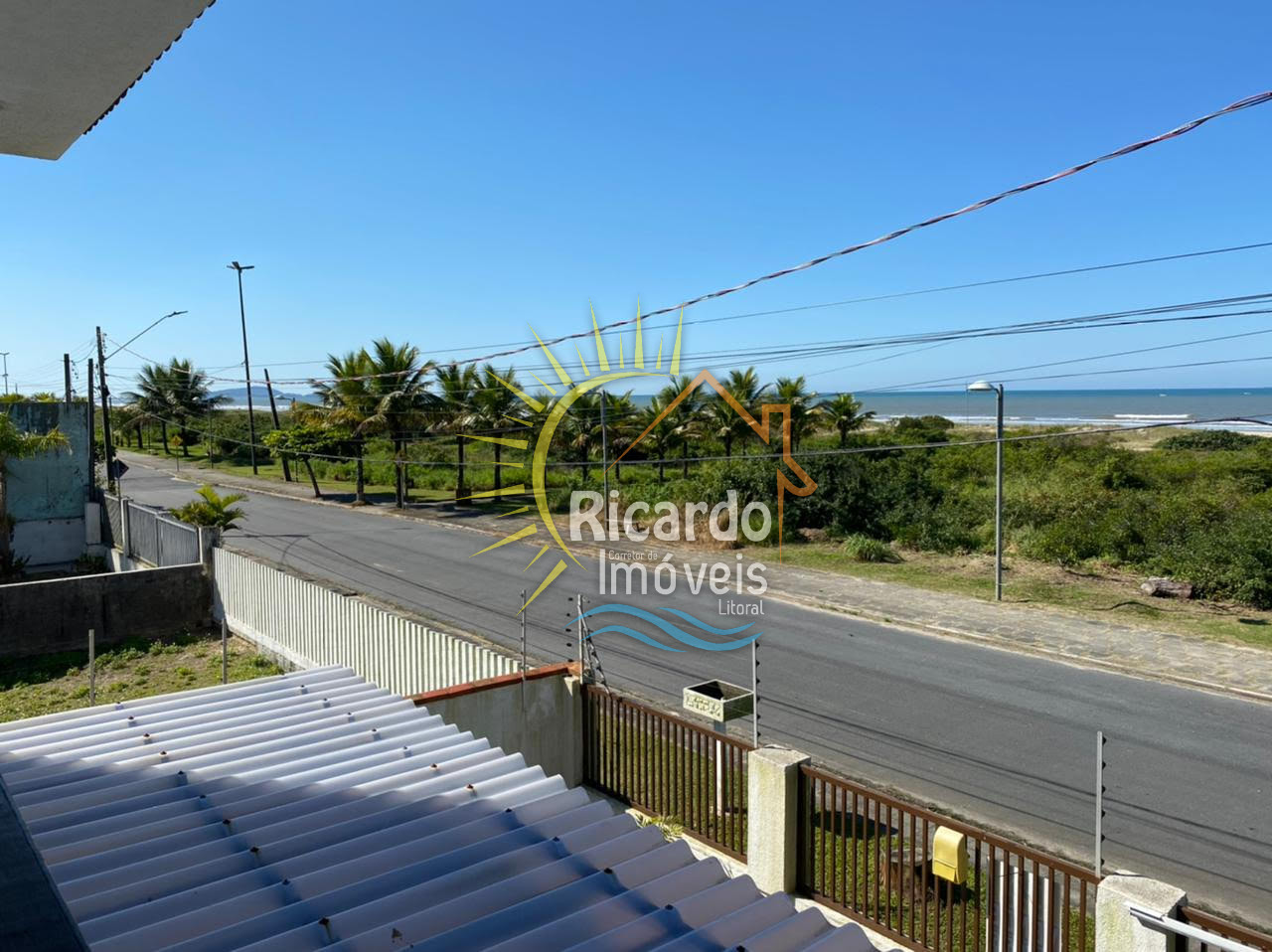 CASA em PONTAL DO PARANÁ PR, no bairro Balneário Shangrilá Referência 547R CASA em PONTAL DO PARANÁ PR, no bairro Balneário Shangrilá Referência 547R
