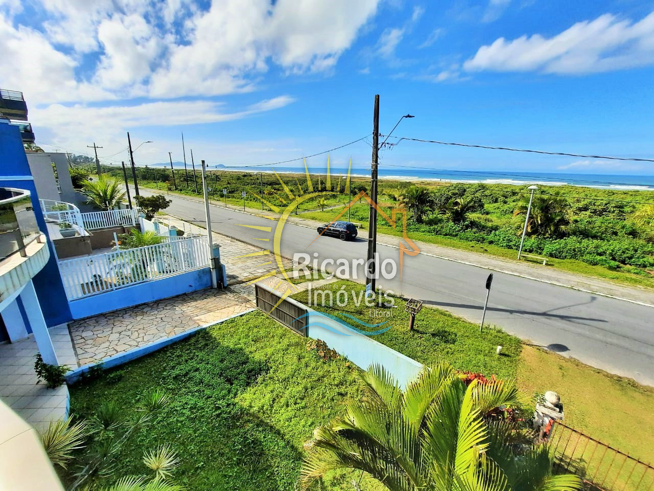 CASA em PONTAL DO PARANÁ PR, no bairro Balneário Shangrilá Referência 552R CASA em PONTAL DO PARANÁ PR, no bairro Balneário Shangrilá Referência 552R