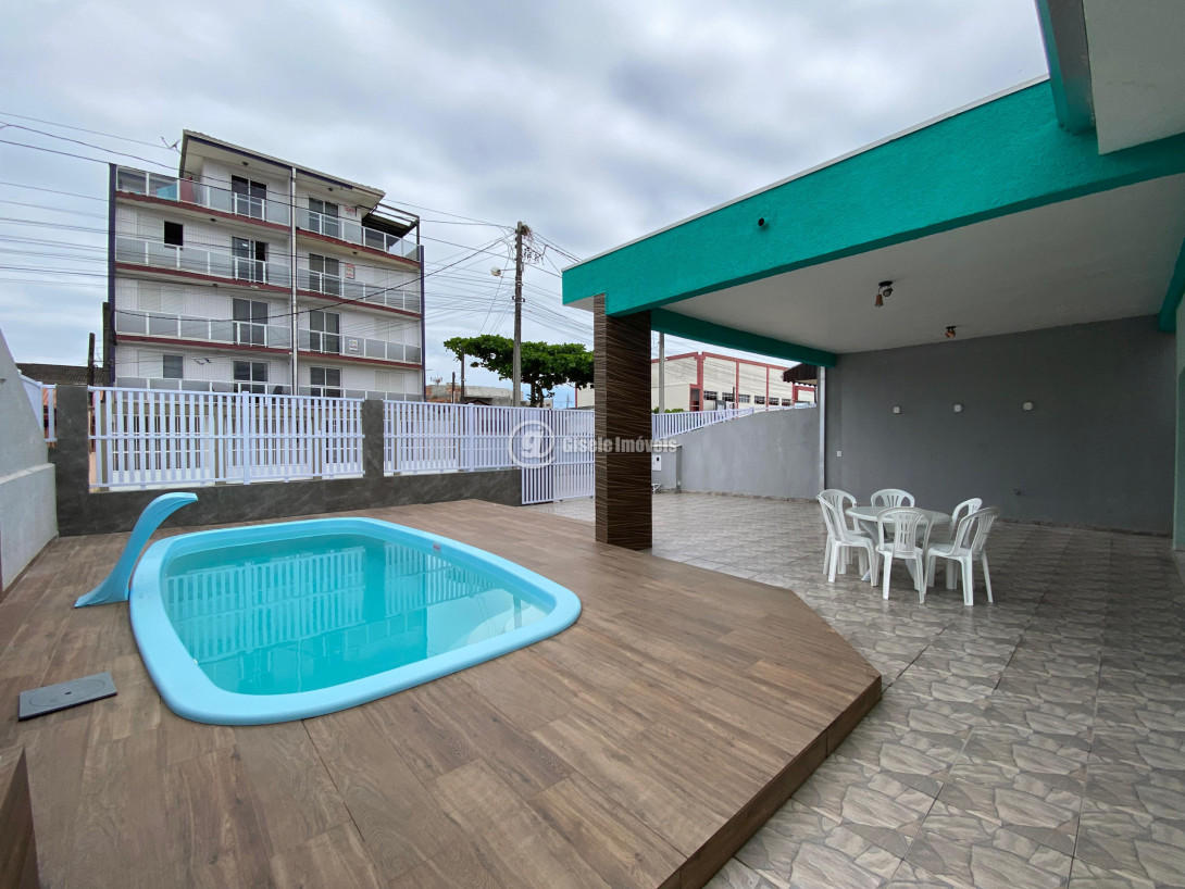 Foto 3 - CASA COM PISCINA - BALNEÁRIO IPANEMA - REF 211