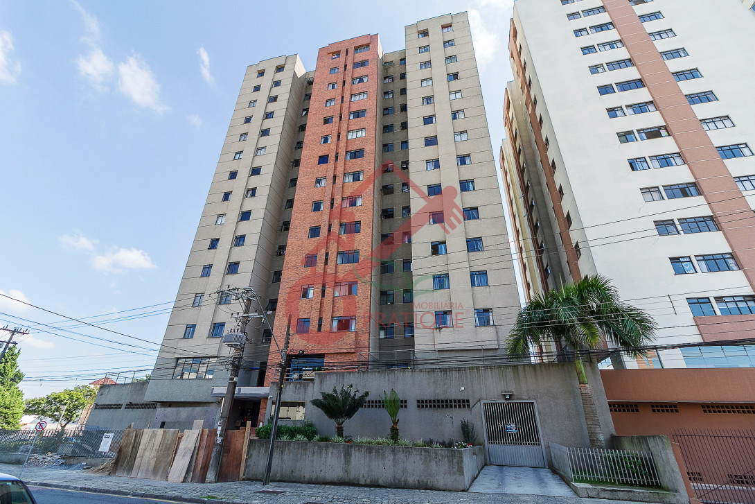 Foto 1 - APARTAMENTO em CURITIBA - PR, no bairro Novo Mundo - Referência PIV-APTO0368