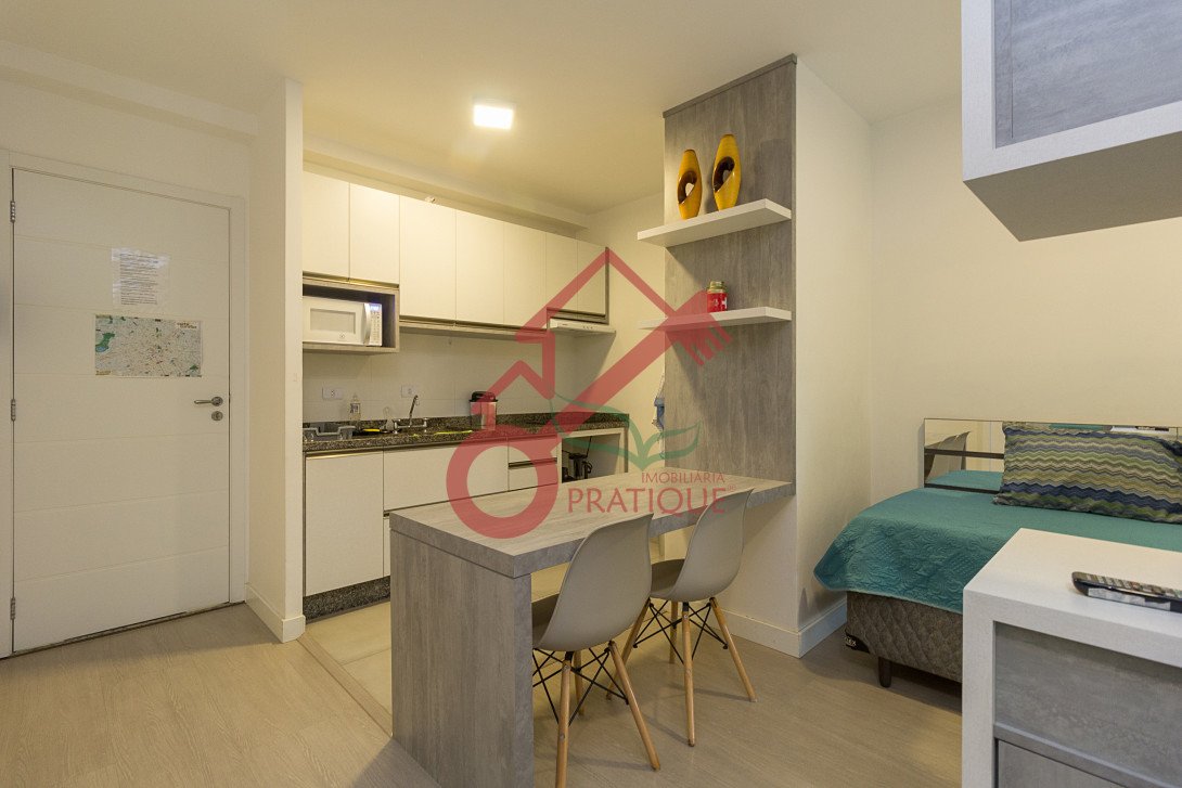 Foto 2 - STUDIO em CURITIBA - PR, no bairro Bom Retiro - Referência PIL-AP0372