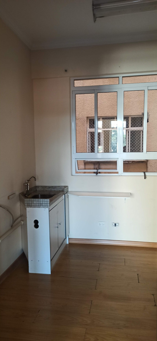 Foto 8 - CONJUNTO/SALA COMERCIAL em CURITIBA - PR, no bairro Centro - Referência VI-VR-SALA51