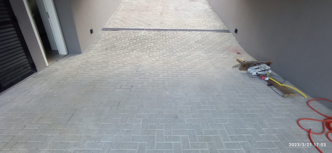 Foto 4 - RESIDÊNCIA EM CONDOMÍNIO em CURITIBA - PR, no bairro Campo Comprido - Referência 0274