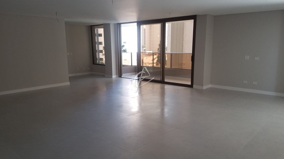 Foto 16 - APARTAMENTO em CURITIBA - PR, no bairro Água Verde - Referência 0281