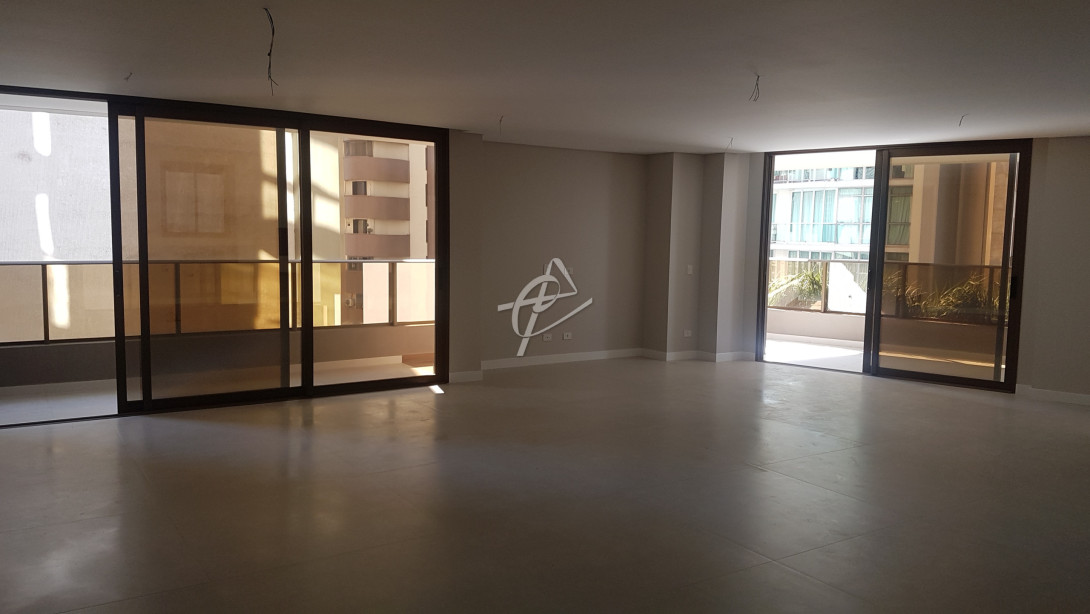 Foto 17 - APARTAMENTO em CURITIBA - PR, no bairro Água Verde - Referência 0281