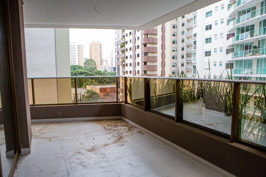 Foto 18 - APARTAMENTO em CURITIBA - PR, no bairro Água Verde - Referência 0281