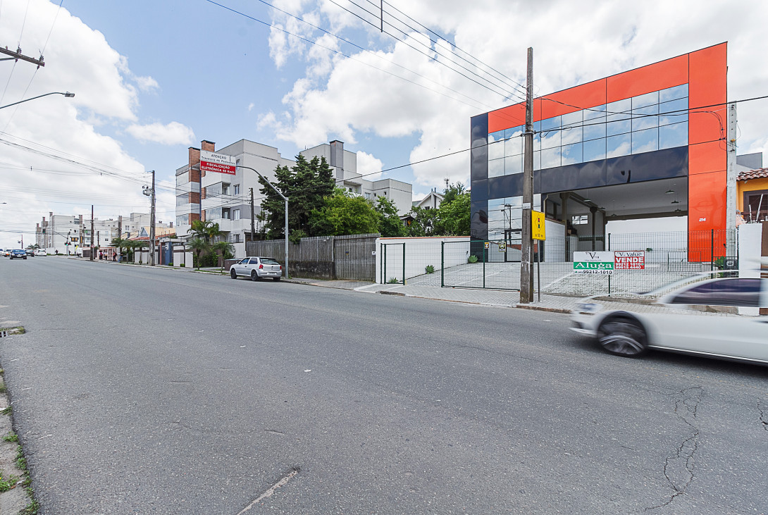 Foto 35 - BARRACÃO/GALPÃO em CURITIBA - PR, no bairro Uberaba - Referência VI-LC-BARRACAOUBERABA