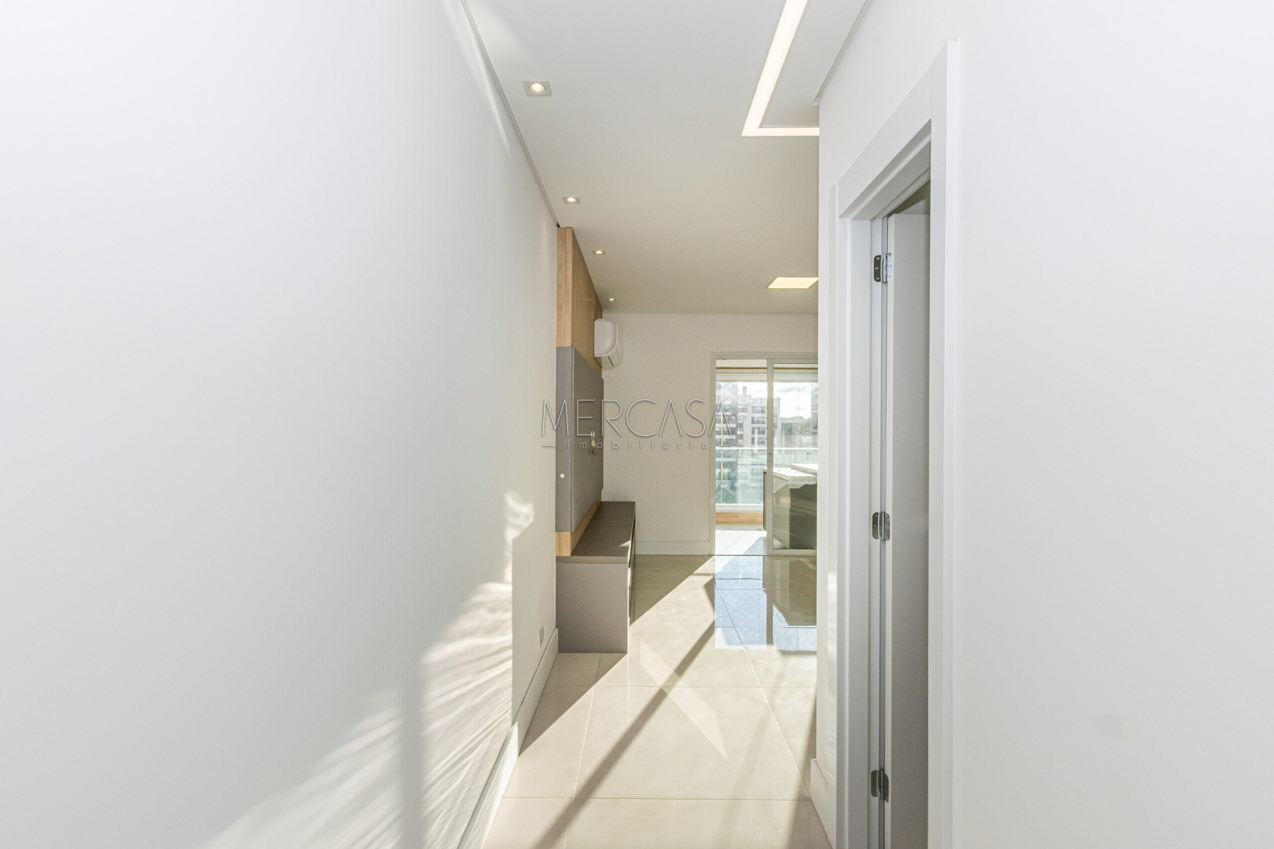 Apartamento para alugar em Ahú, Curitiba — Portal Chave Fácil