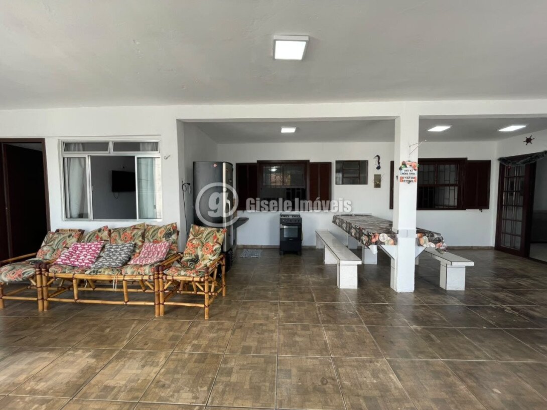 Foto 6 - CASA COM PISCINA - BALNEÁRIO IPANEMA - REF 223