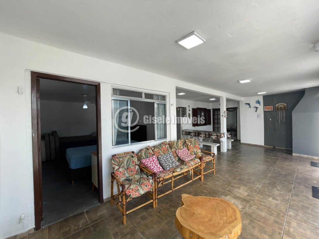 Foto 10 - CASA COM PISCINA - BALNEÁRIO IPANEMA - REF 223