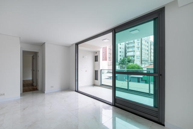 APARTAMENTO no Bairro: Mercês - Lopes Home - Curitiba - foto 2