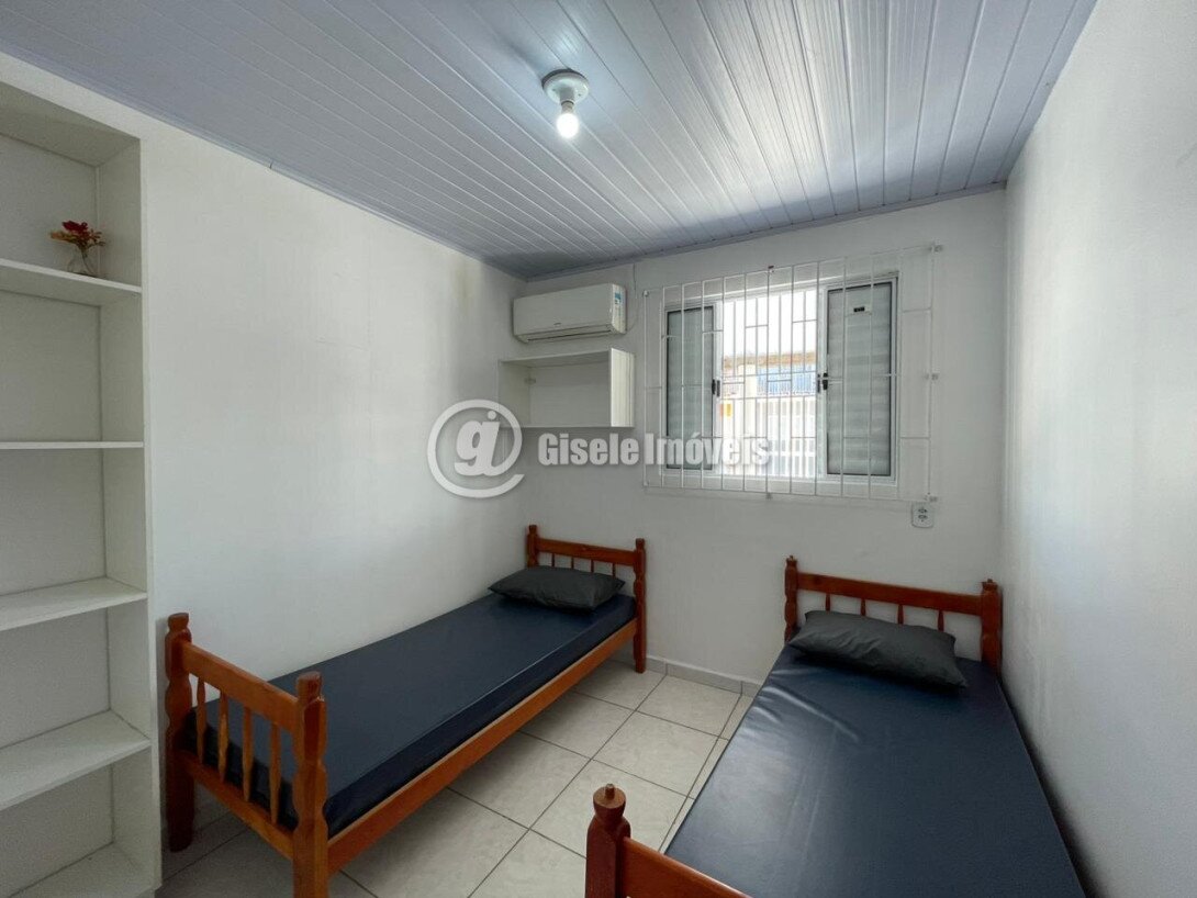 Foto 16 - CASA COM PISCINA - BALNEÁRIO IPANEMA - REF 212