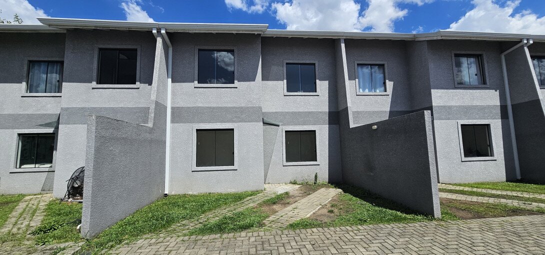 Foto 2 - SOBRADO EM CONDOMÍNIO em CURITIBA - PR, no bairro Uberaba - Referência PIV-SOB0442