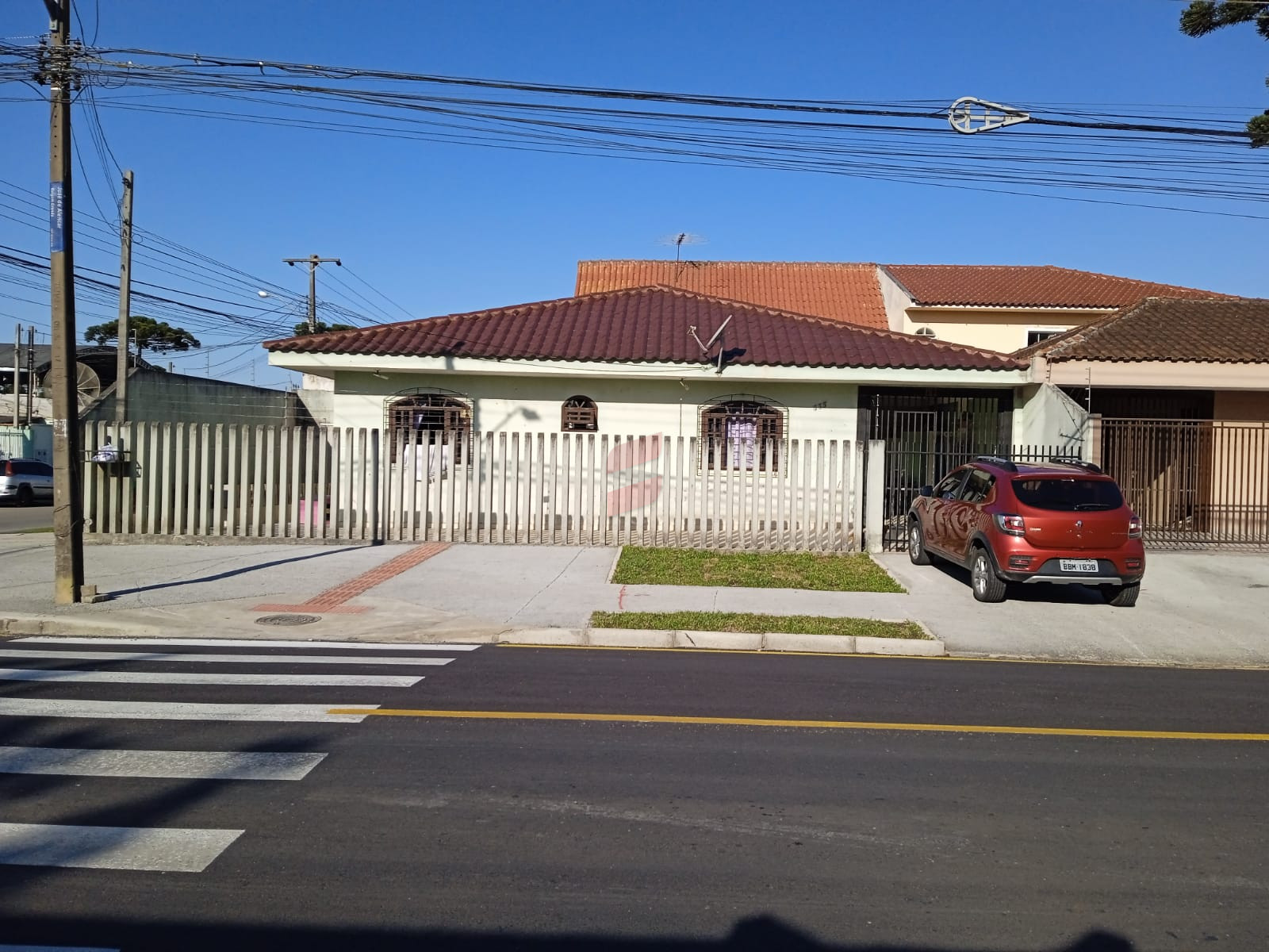 CASA com 2 dormitórios à venda com 87.85m² por R$ 395.000,00 no bairro Vargem Grande - PINHAIS / PR
