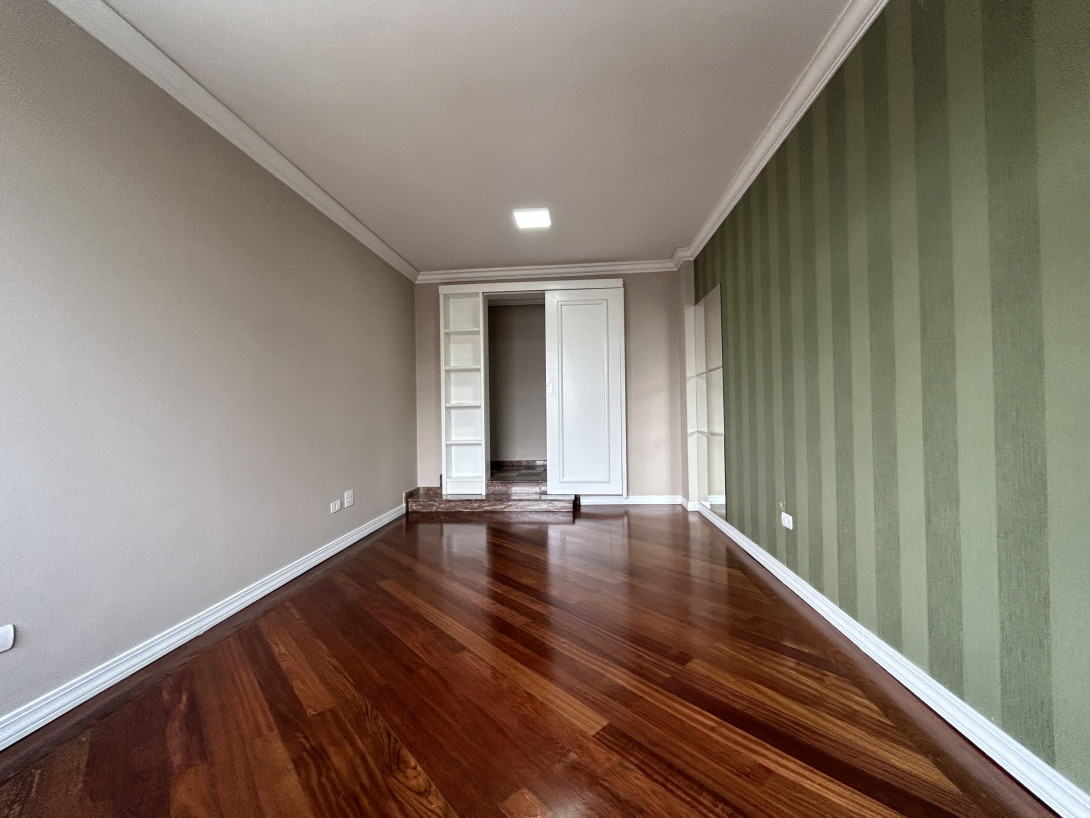 Foto 7 - APARTAMENTO em CURITIBA - PR, no bairro Bigorrilho - Referência PIL-APTO455