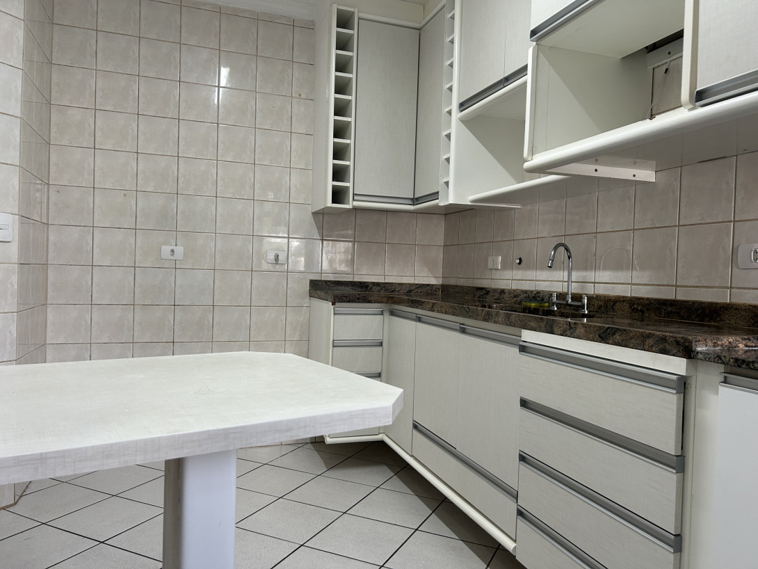 Foto 25 - APARTAMENTO em CURITIBA - PR, no bairro Bigorrilho - Referência PIL-APTO455