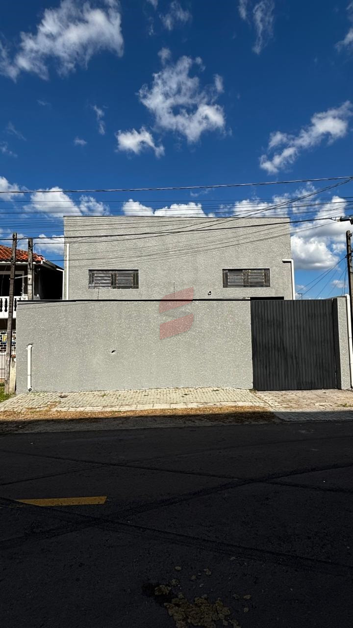 BARRACÃO/GALPÃO à venda com 384m² por R$ 1.200.000,00 no bairro Guatupê - SÃO JOSÉ DOS PINHAIS / PR