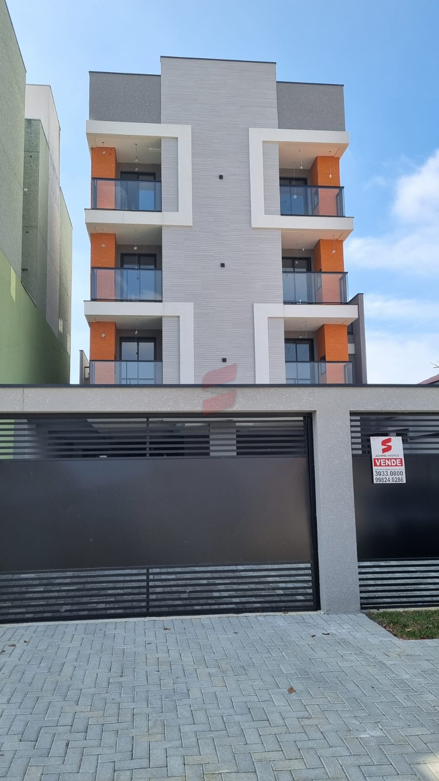 APARTAMENTO com 3 dormitórios à venda com 77.84m² por R$ 405.000,00 no bairro Afonso Pena - SÃO JOSÉ DOS PINHAIS / PR