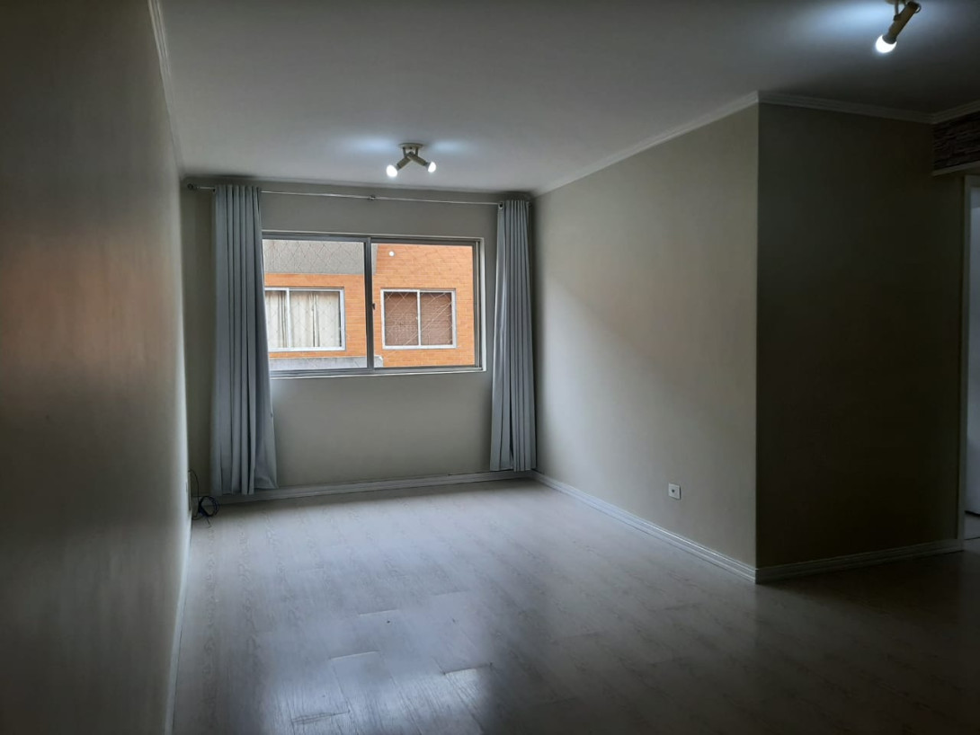 Foto 14 - APARTAMENTO em CURITIBA - PR, no bairro Bacacheri - Referência PIL-APTO0502