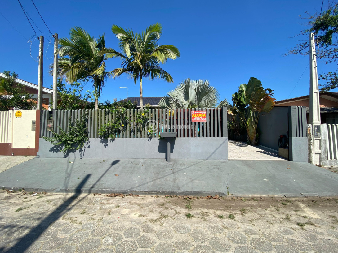 Foto 4 - CASA COM PISCINA - BALNEÁRIO IPANEMA - REF 200