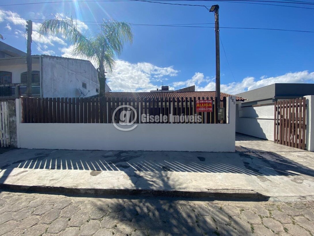 Foto 2 - CASA - BALNEÁRIO IPANEMA - REF 203