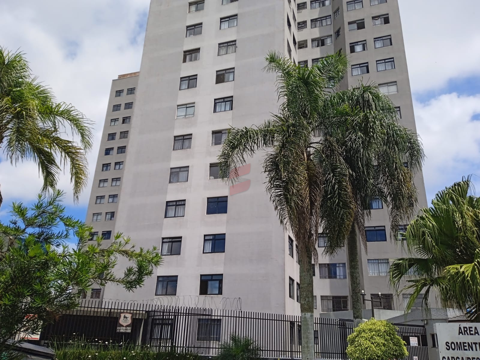 APARTAMENTO com 2 dormitórios à venda com 59.12m² por R$ 260.000,00 no bairro Novo Mundo - CURITIBA / PR