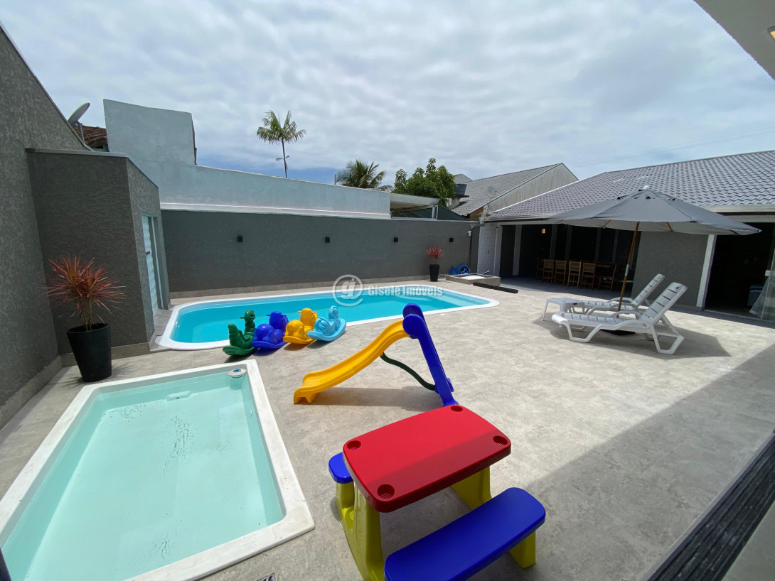 Foto 3 - CASA COM PISCINA - BALNEÁRIO IPANEMA - REF 209