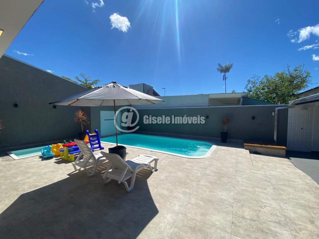 Foto 5 - CASA COM PISCINA - BALNEÁRIO IPANEMA - REF 209