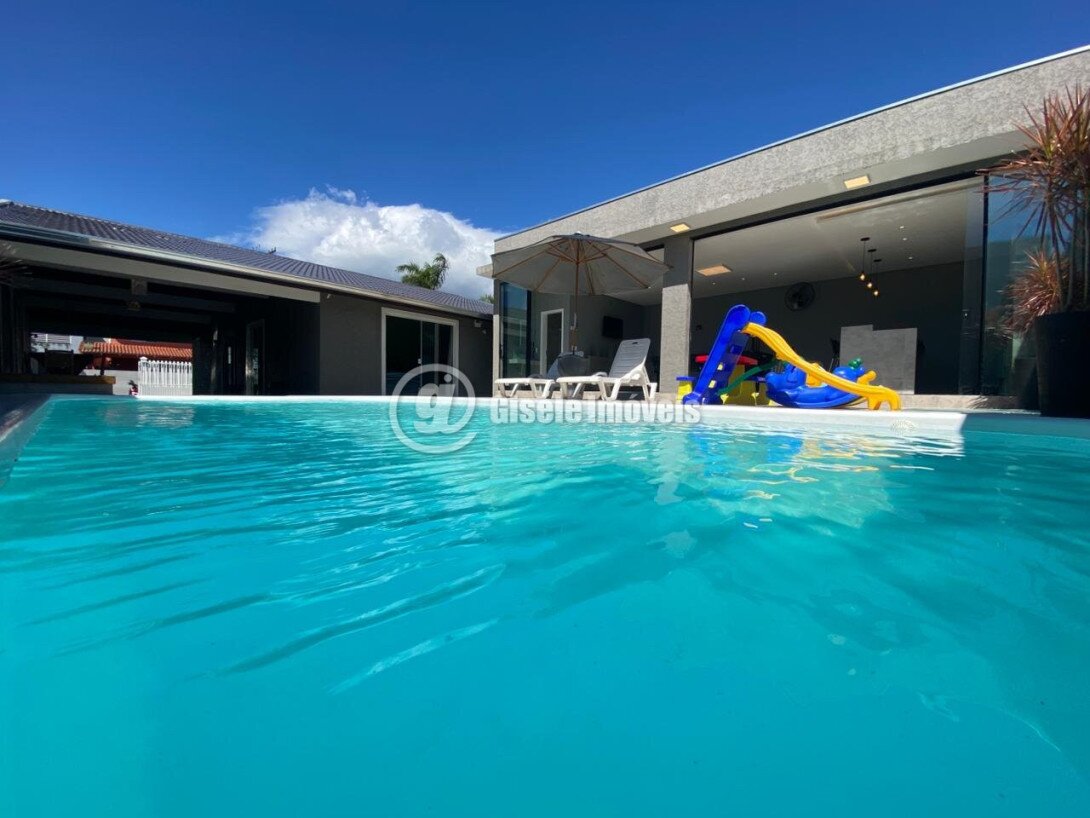 Foto 6 - CASA COM PISCINA - BALNEÁRIO IPANEMA - REF 209