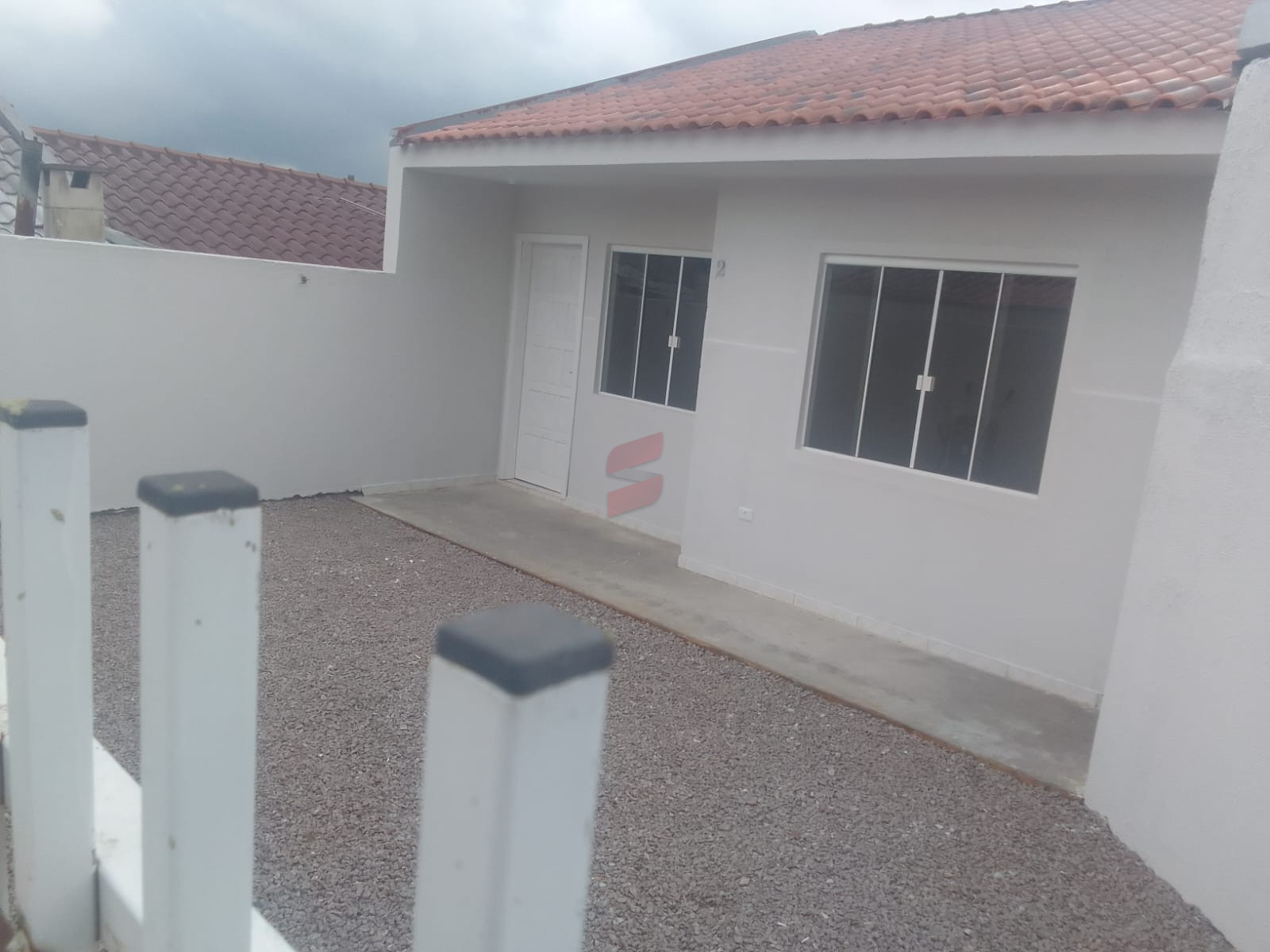 CASA com 2 dormitórios à venda com 90m² por R$ 195.000,00 no bairro Planta Deodoro - PIRAQUARA / PR