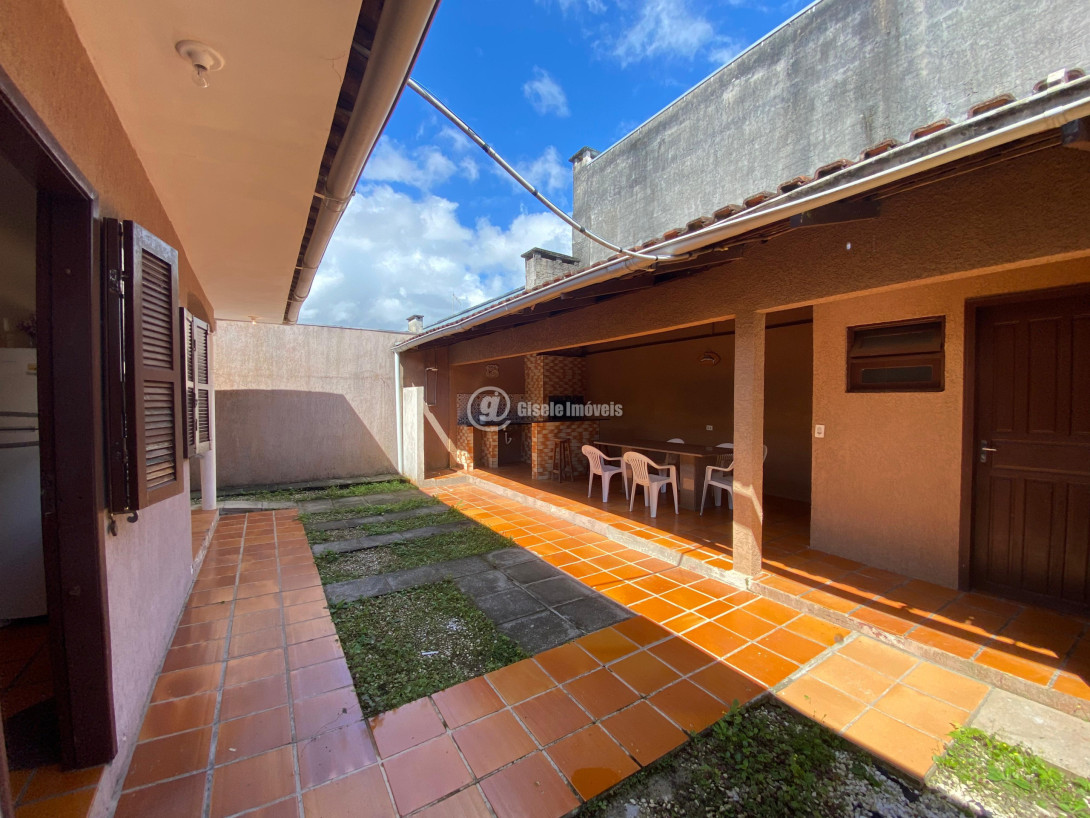 Foto 17 - CASA COM PISCINA - Balneário Ipanema - Ref 229