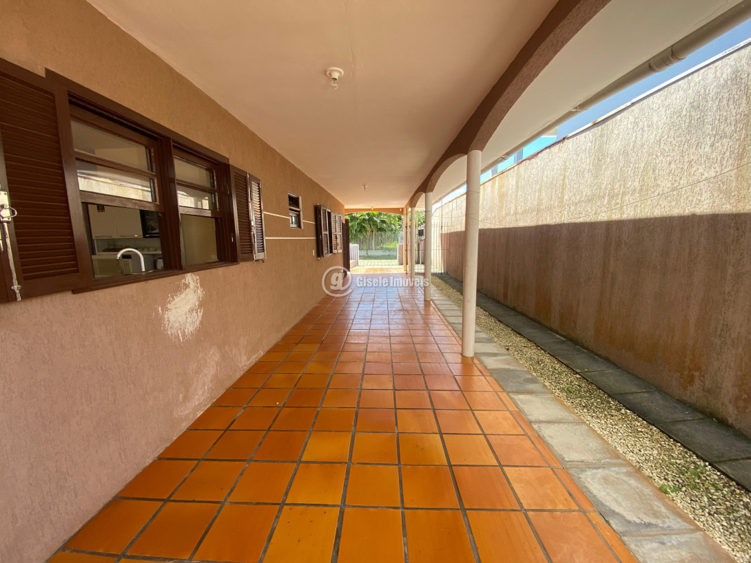 Foto 14 - CASA COM PISCINA - Balneário Ipanema - Ref 229