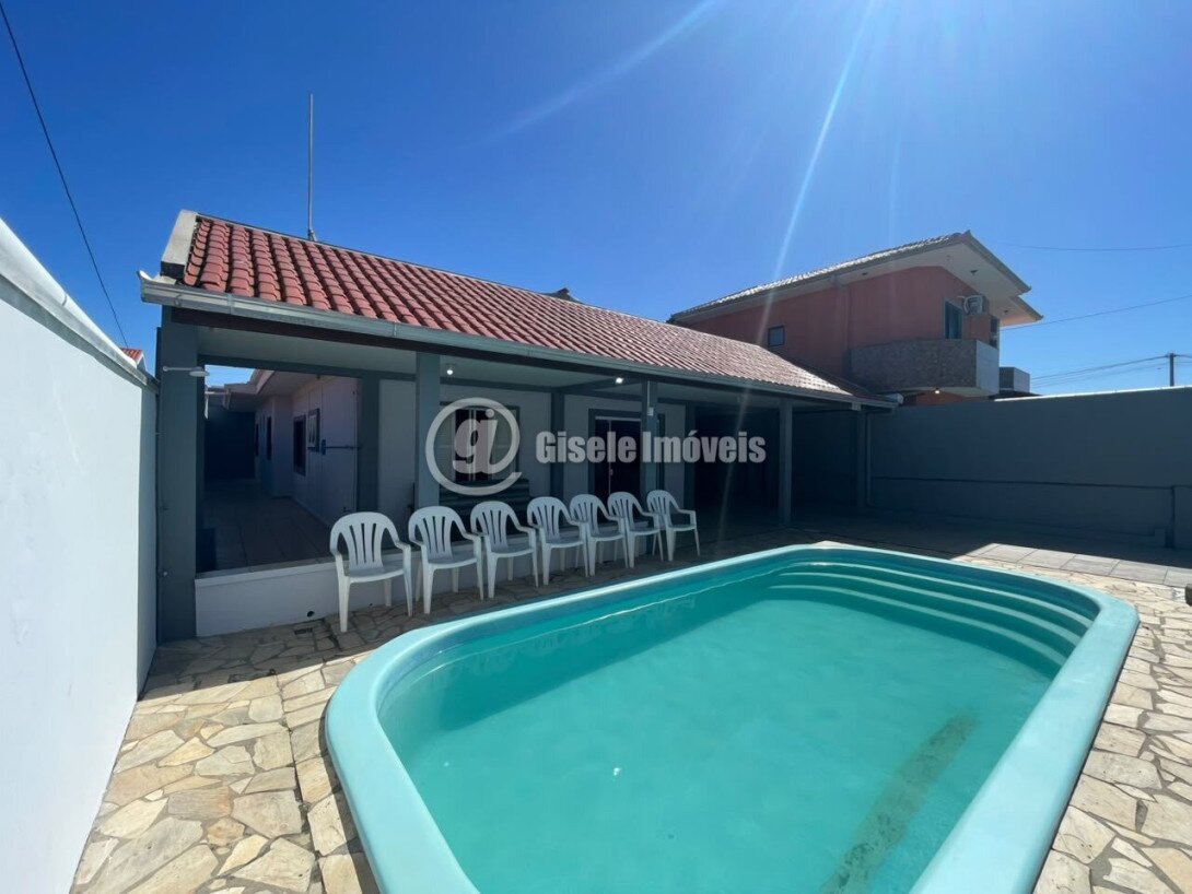 Foto 3 - CASA COM PISCINA - Balneário Ipanema - Ref 206