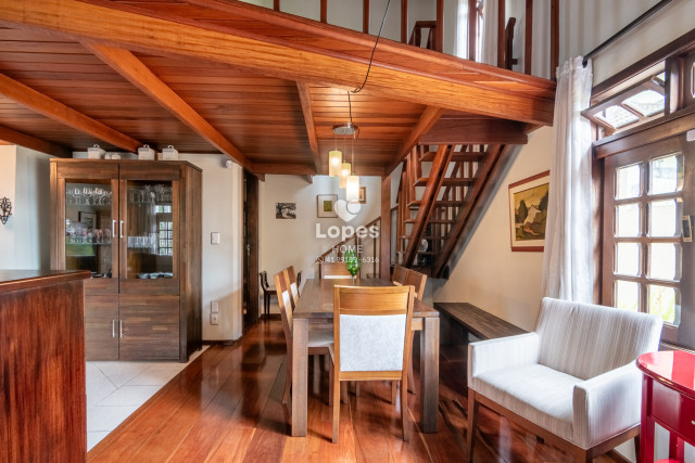 CASA no Bairro: Mercês - Lopes Home - Curitiba - foto 1