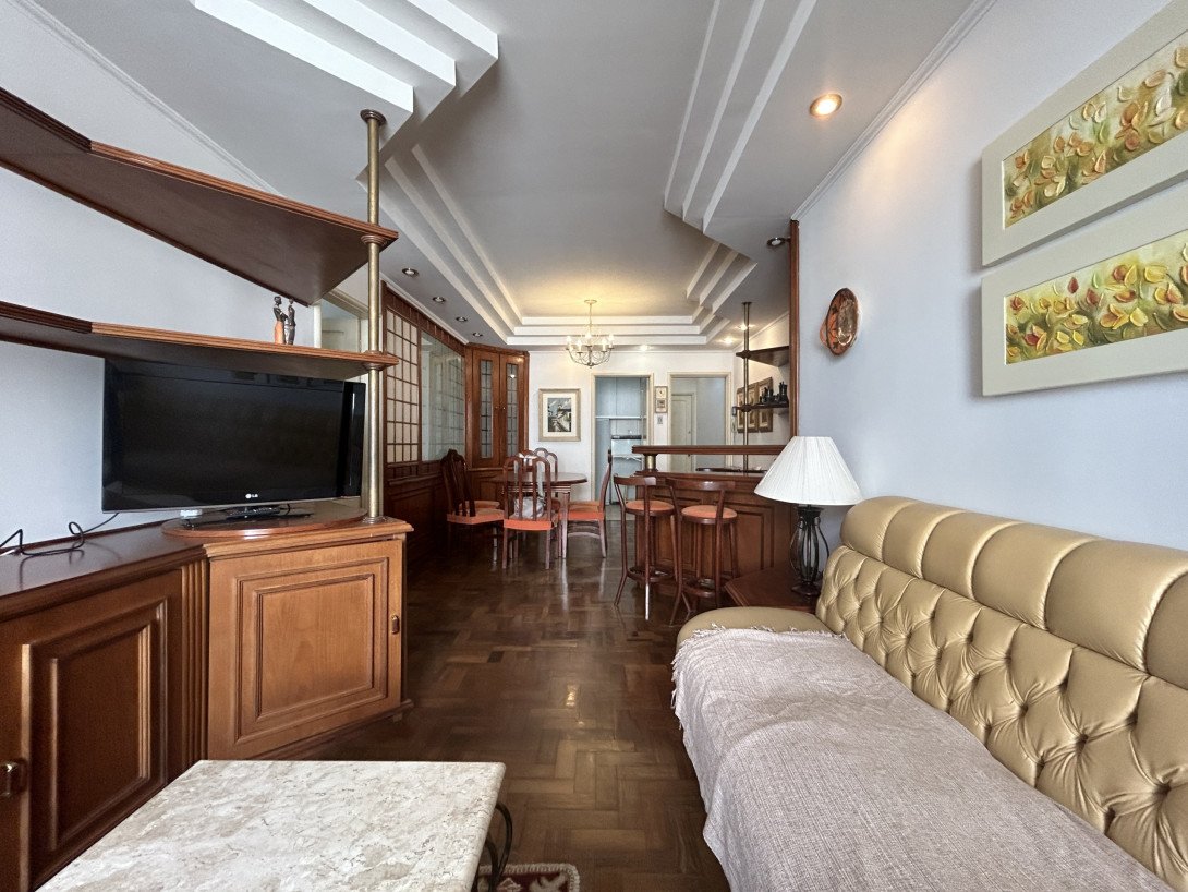 Foto 1 - APARTAMENTO em CURITIBA - PR, no bairro Centro - Referência PIL-APTO0521