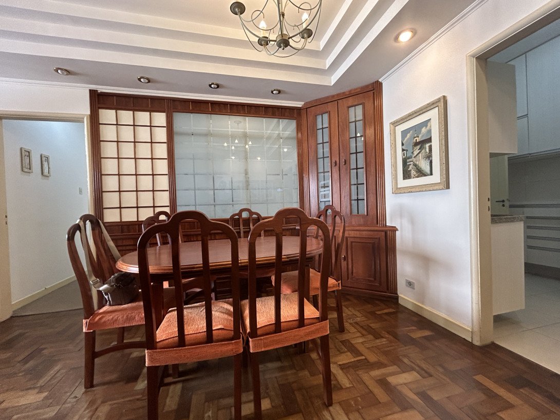 Foto 3 - APARTAMENTO em CURITIBA - PR, no bairro Centro - Referência PIL-APTO0521