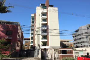 LINDO APARTAMENTO COM DOIS DORMITÓRIOS SENDO UMA SUÍTE NO MELHOR DO BIGORRILHO.Referência AP0382