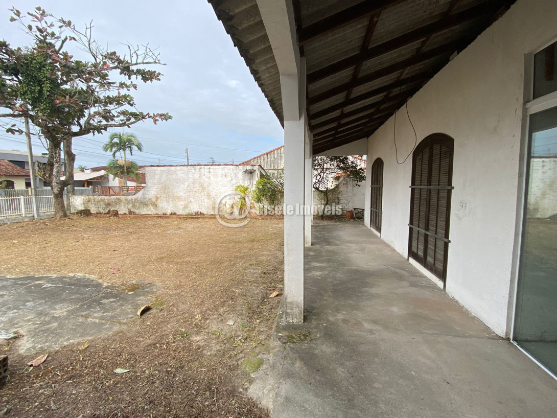 Foto 3 - CASA em PONTAL DO PARANÁ - PR, no bairro Ipanema - Referência 405