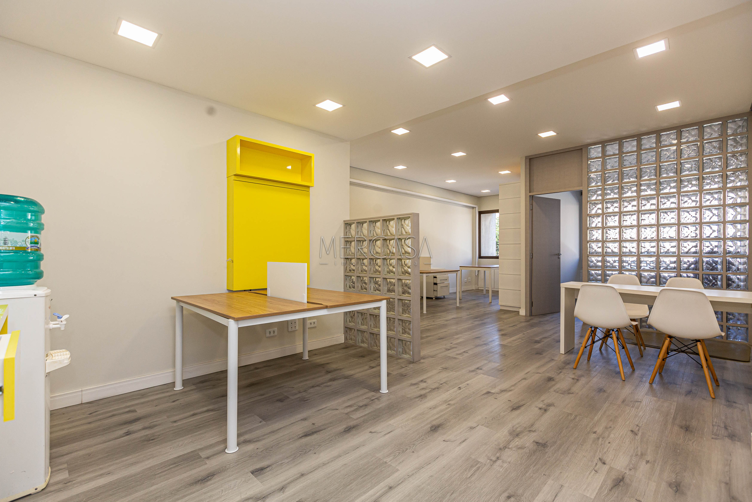 Sala/Conjunto Comercial à venda em Batel, Curitiba — Portal Chave Fácil