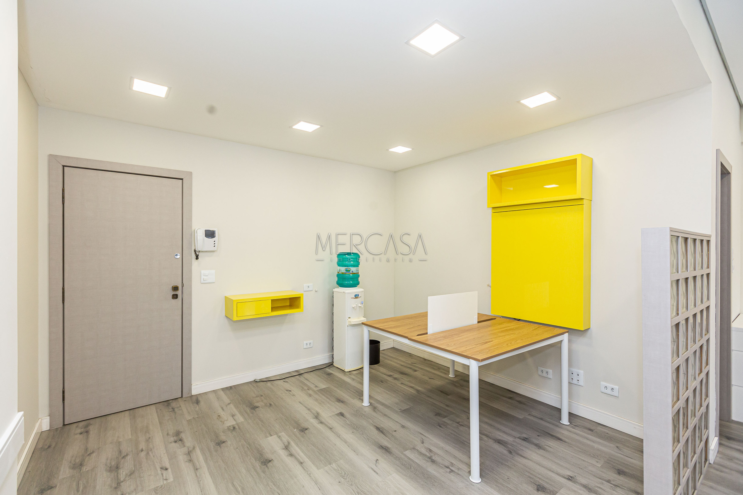 Sala/Conjunto Comercial à venda em Batel, Curitiba — Portal Chave Fácil