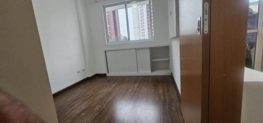 Foto 9 - APARTAMENTO em CURITIBA - PR, no bairro Cristo Rei - Referência PIV-APTO0542