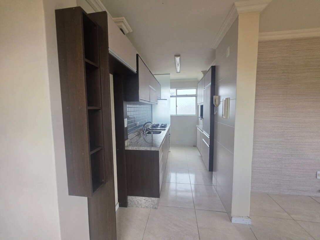 Foto 10 - APARTAMENTO em CURITIBA - PR, no bairro Centro - Referência PIV-APTO0547